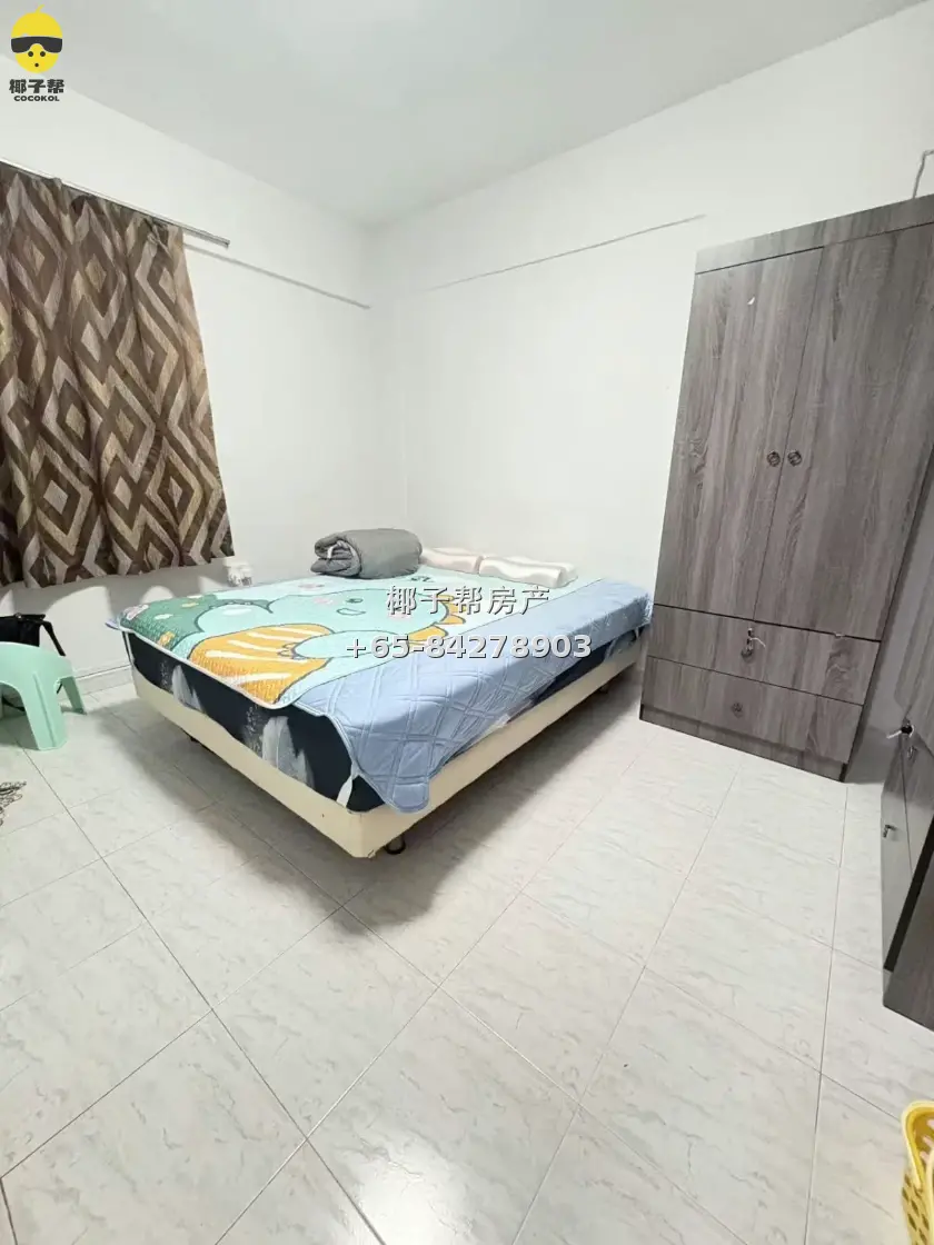 【出租】勿洛北组屋普通房 无中介费 夫妻可住 近蓄水池地铁